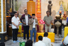 Waisak di Trowulan, Umat Buddha Gaungkan Perdamaian dari Jejak Majapahit