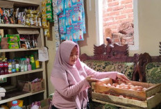 Harga Telur Naik Turun, Pembeli Tetap Datang: 