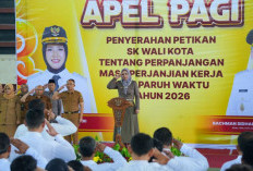 Wali Kota Mojokerto Serahkan SK Perpanjangan kepada 1.104 PPPK Paruh Waktu Kota Mojokerto