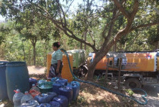 Terdampak Kekeringan, Bantuan Air Bersih untuk Tiga Desa di Mojokerto Berlanjut 
