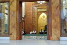Isi Waktu Jelang Berbuka, Warga Bicak, Mojokerto Ikuti Kajian Ramadan Qalbu di Masjid Al-Mubarok
