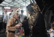 Awali Safari Ramadan 1447 H, Wali Kota Mojokerto Tarawih di Musala Nur Hidayah, Gunung Gedangan