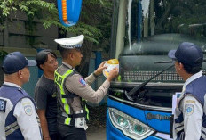 Petugas Gabungan Gelar Ramp Check Kendaraan di Terminal Kertajaya Mojokerto