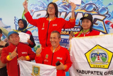 Renang Sumbang Emas Pertama untuk Kota Mojokerto di POPDA XV Jatim