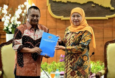 Gubernur Khofifah Terima Audiensi PWI Jatim, Bahas Rencana Konferensi XVI 2026