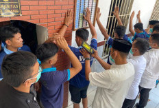 Perketat Pengawasan, Lapas Mojokerto Razia Blok Hunian