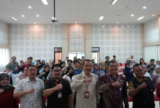 Universitas Jember dan Diskominfo Jatim Ajak Mahasiswa Tak Asal Mengadu di Medsos