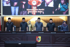Jawab Pandangan Fraksi DPRD, Gus Fawait Dorong Enam Raperda Demi Perkuat Pembangunan Jember