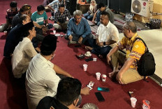 Ketua PWI Jatim Lutfil Hakim Menambah Gayeng Buka Puasa Bersama PT Enero - PWI Mojokerto Raya   