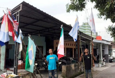 Warga di Mojokerto Ikut Semarakkan Piala Dunia Dengan Memasang 48 Bendera Peserta 