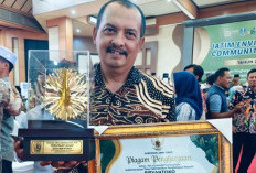 Terima Penghargaan Jatim Environment Community Award, Sisyantoko : Ini untuk Mojokerto