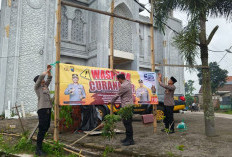 Cegah Curanmor Selama Ramadan, Sejumlah Tempat Keramaian di Pacet Mojokerto Dipasang Banner Imbauan