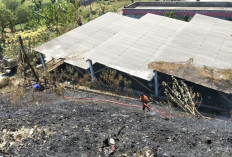 Kebakaran TPA Belahan Tengah Mojokerto Belum Padam, Alat Berat Dikerahkan